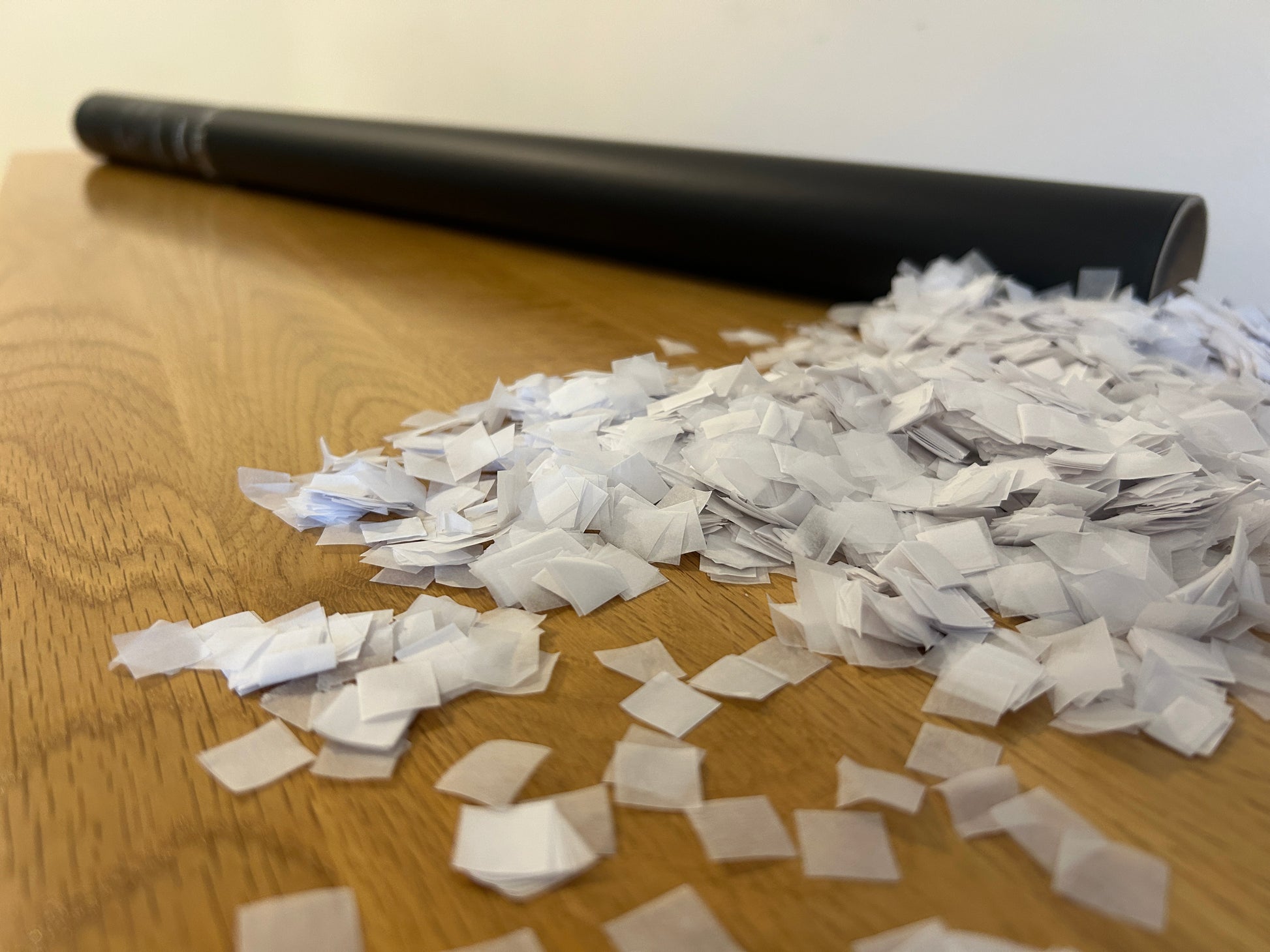 snow confetti cannon on table